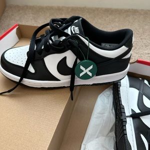 Nike Low Dunk Pandas 2021 brand new 6Y